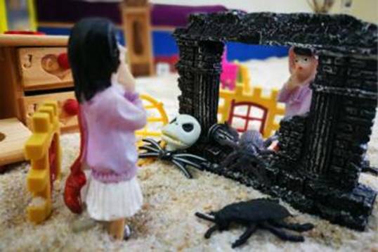 说明:C:\Users\Yoli\AppData\Local\Microsoft\Windows\INetCache\Content.Word\3一等奖作品《镜中人》.jpg